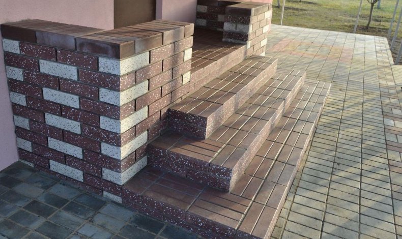 Облицовка лестниц тротуарной плиткой