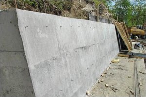 Подпорная стена из бетона