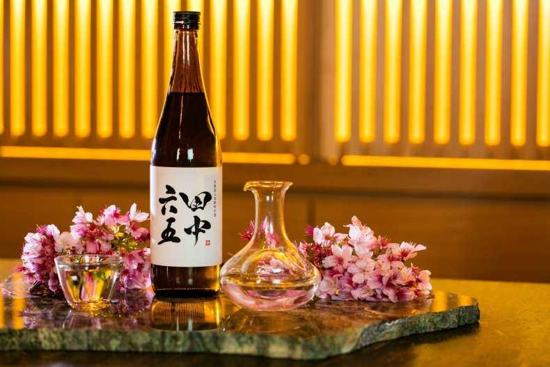 Саке ─ японский алкогольный напиток, получаемый из риса