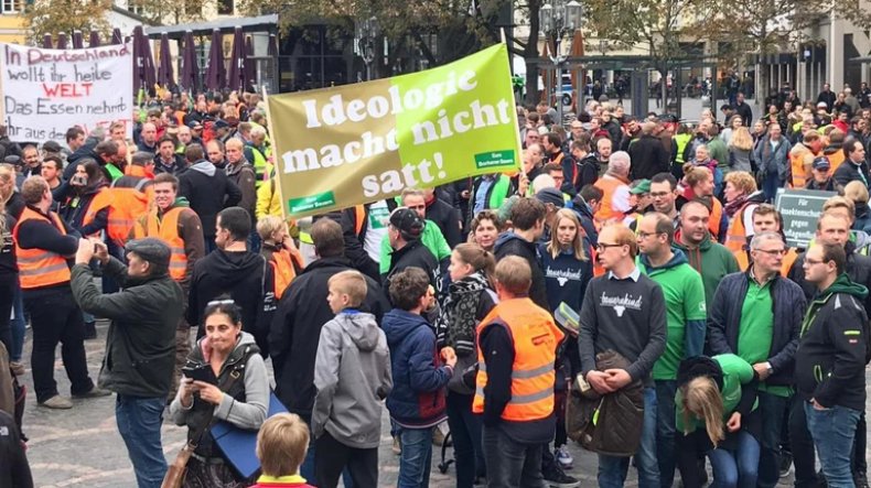 Германию захлестнула волна фермерских протестов